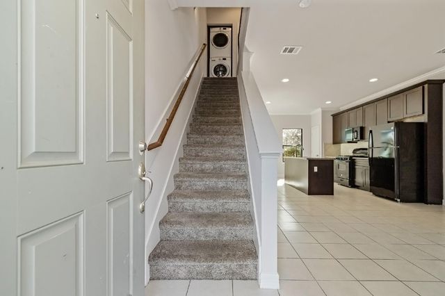 1021 Grenshaw Street B, Houston, TX 77088