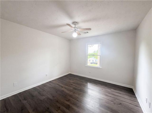 1514 Willow Gate Way, Auburn, GA 30011