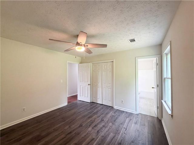 1514 Willow Gate Way, Auburn, GA 30011