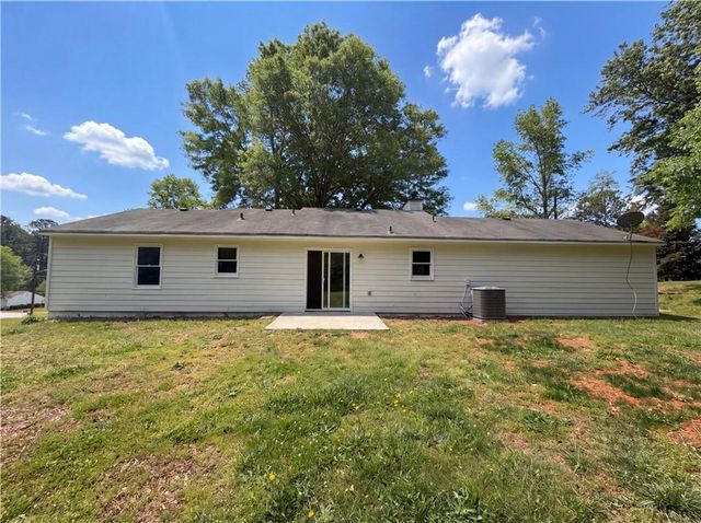 1514 Willow Gate Way, Auburn, GA 30011