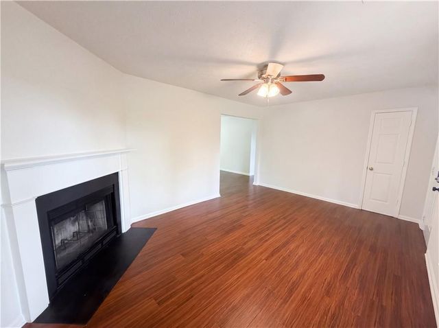 1514 Willow Gate Way, Auburn, GA 30011