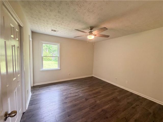 1514 Willow Gate Way, Auburn, GA 30011