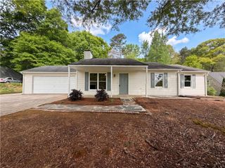 1514 Willow Gate Way, Auburn, GA 30011