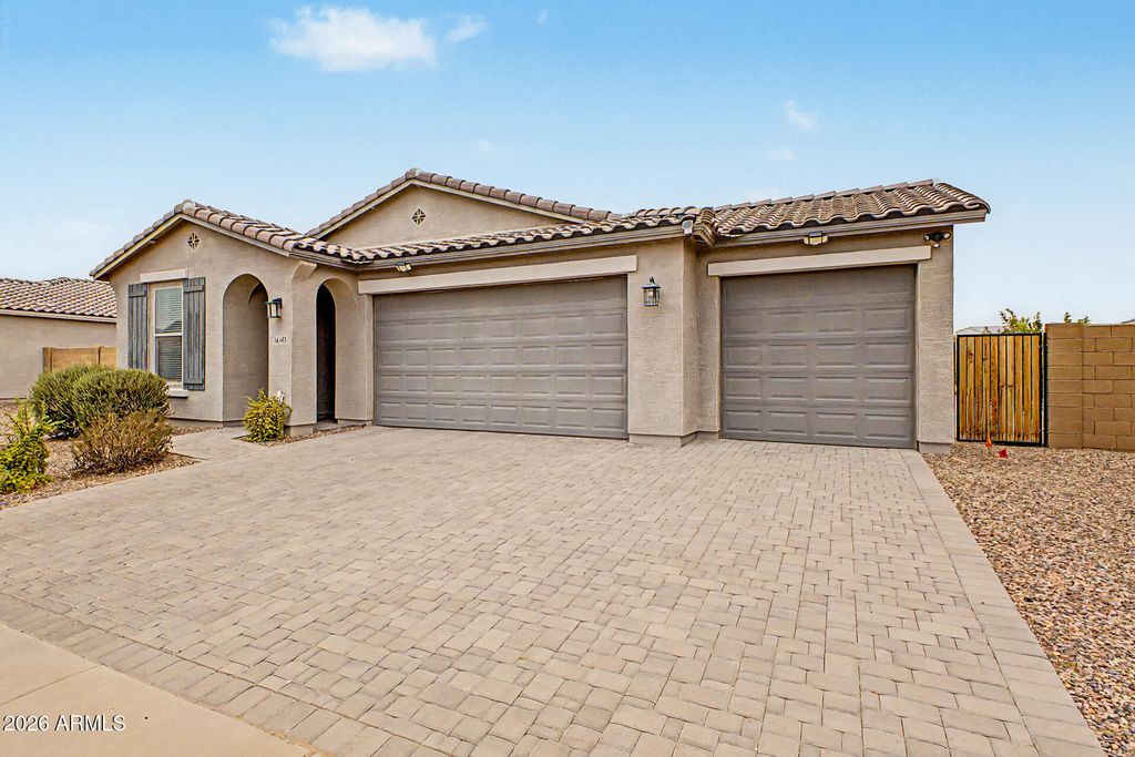 1640 E WALTER Drive, Casa Grande, AZ 85122 — photo 2