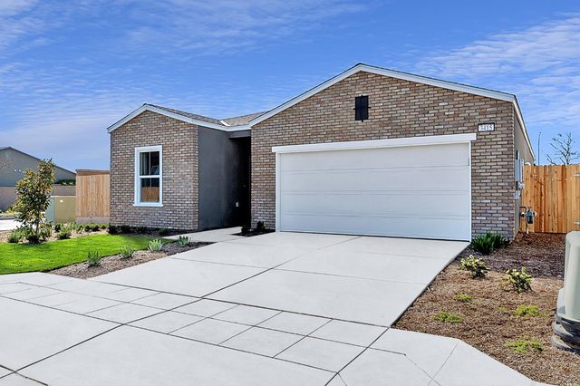 3415 N Mcarthur Avenue, Fresno, CA 93727