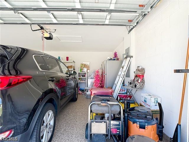 2320 NW 26th TER, Cape Coral, FL 33993