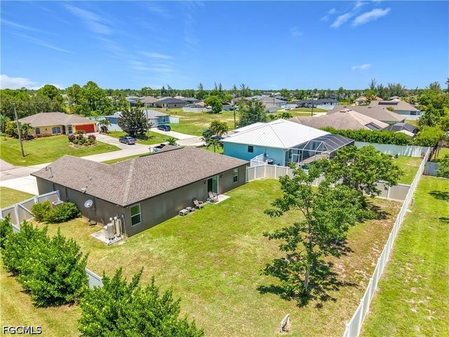 2320 NW 26th TER, Cape Coral, FL 33993