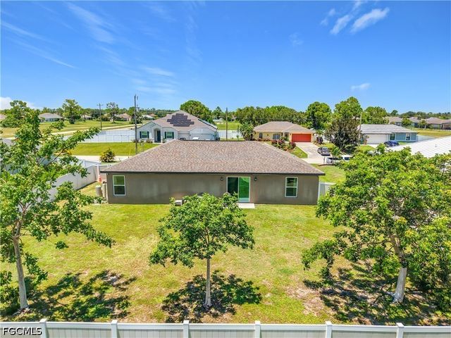 2320 NW 26th TER, Cape Coral, FL 33993