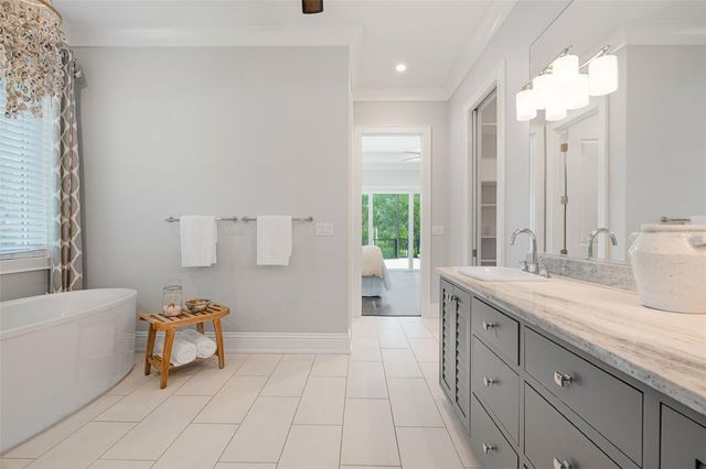 5569 CAPE LEYTE DRIVE, Sarasota, FL 34242