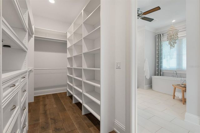 5569 CAPE LEYTE DRIVE, Sarasota, FL 34242