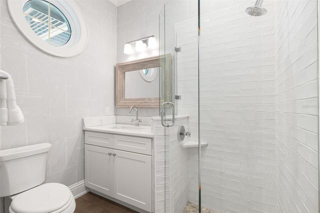 5569 CAPE LEYTE DRIVE, Sarasota, FL 34242