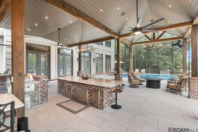 21647 Waterfront East Dr, Maurepas, LA 70449