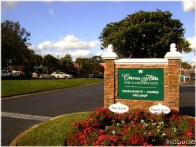1918 W Crystal Mae Path, Lecanto, FL 34461