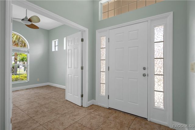 1918 W Crystal Mae Path, Lecanto, FL 34461