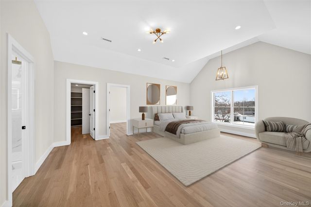 43 Hilltop Lane, Thornwood, NY 10594