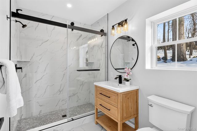 43 Hilltop Lane, Thornwood, NY 10594