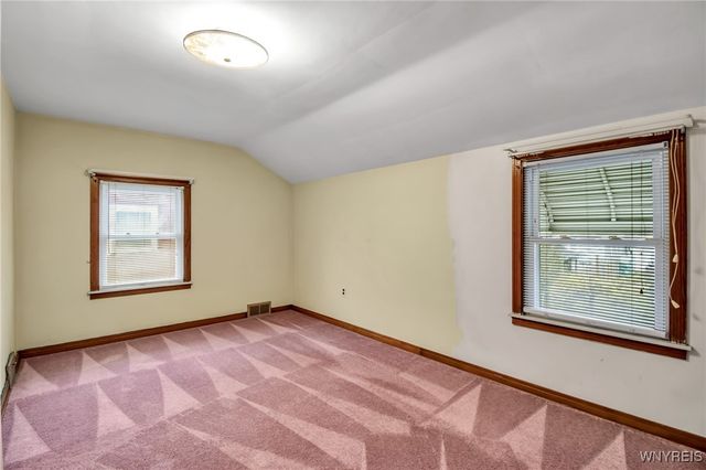 1226 87th Street, Niagara Falls, NY 14304