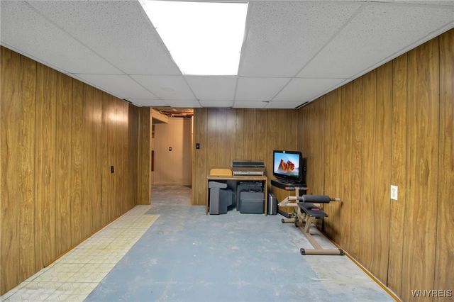 1226 87th Street, Niagara Falls, NY 14304