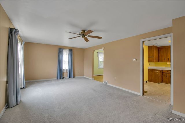 1226 87th Street, Niagara Falls, NY 14304