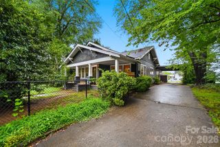 211 Lenoir Street, Morganton, NC 28655