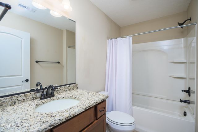 1400 Leconte Vista Way, Knoxville, TN 37919