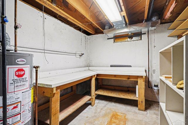 1740 Wilson Avenue, Saginaw, MI 48638