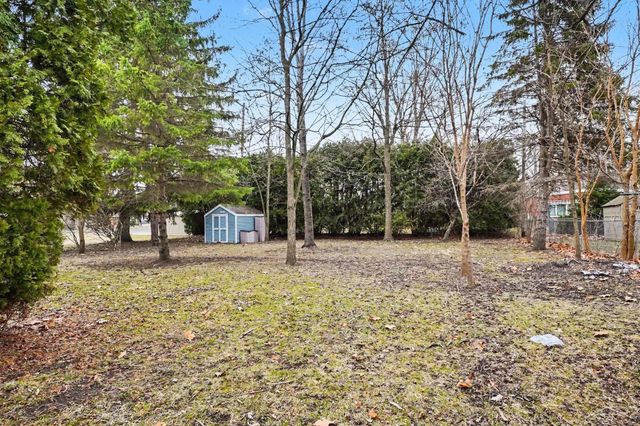 1740 Wilson Avenue, Saginaw, MI 48638