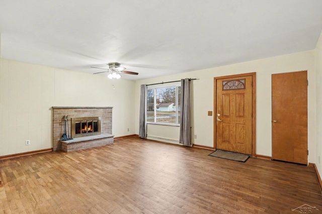 1740 Wilson Avenue, Saginaw, MI 48638