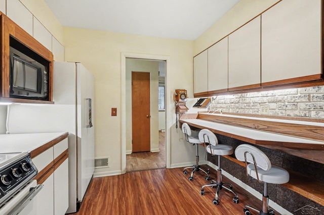 1740 Wilson Avenue, Saginaw, MI 48638