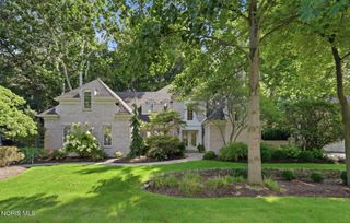 4536 Dovewood Lane, Sylvania, OH 43560