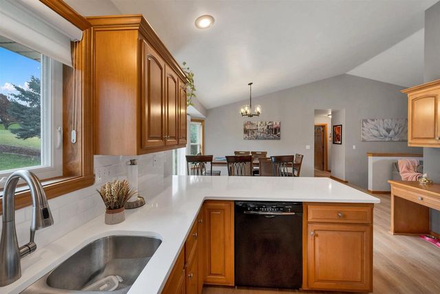 4011 GARRETT STREET, De Pere, WI 54115