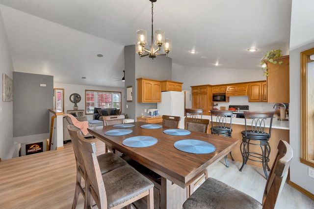 4011 GARRETT STREET, De Pere, WI 54115