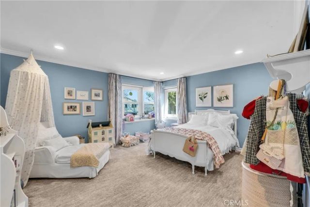 1915 Leeward Lane, Newport Beach, CA 92660