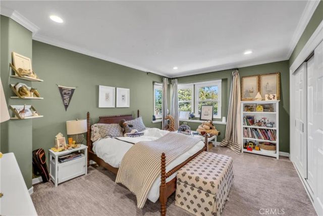 1915 Leeward Lane, Newport Beach, CA 92660