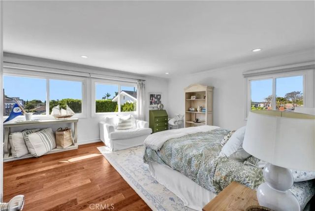1915 Leeward Lane, Newport Beach, CA 92660