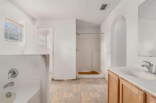 18063 PARROT ROAD, Weeki Wachee, FL 34614