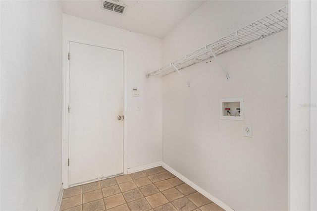 18063 PARROT ROAD, Weeki Wachee, FL 34614