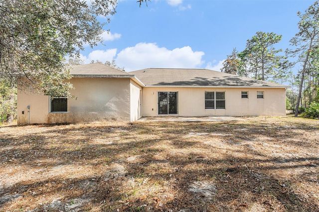 18063 PARROT ROAD, Weeki Wachee, FL 34614