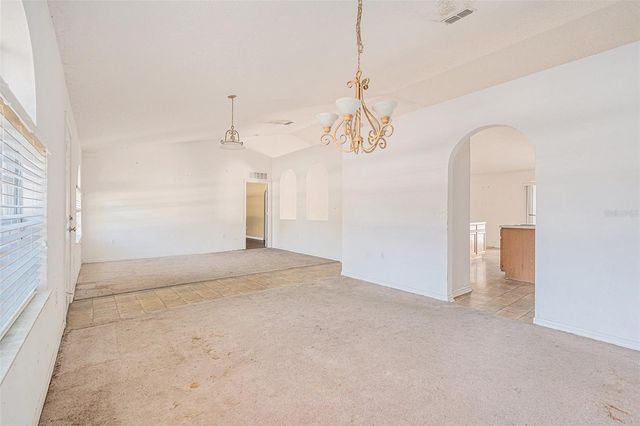 18063 PARROT ROAD, Weeki Wachee, FL 34614