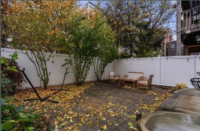 159 N Street, Boston, MA 02127