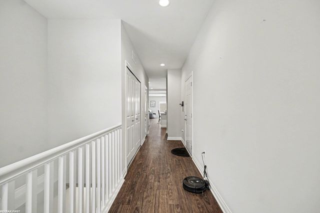 47050 Brookview Drive, Chesterfield Twp, MI 48047