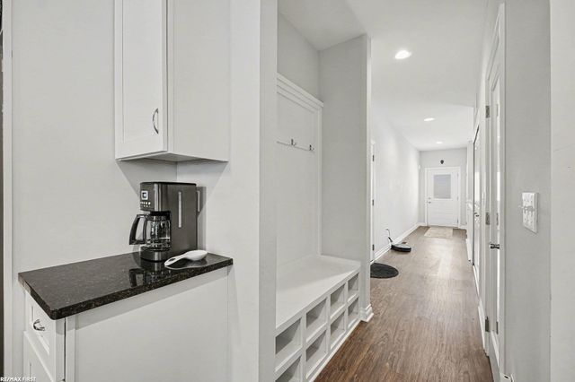 47050 Brookview Drive, Chesterfield Twp, MI 48047