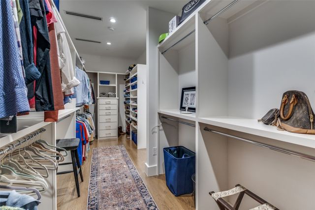 2300 Wolf Street 9C, Dallas, TX 75201