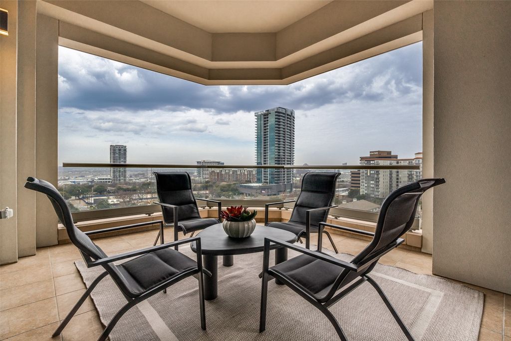 2300 Wolf Street 9C, Dallas, TX 75201