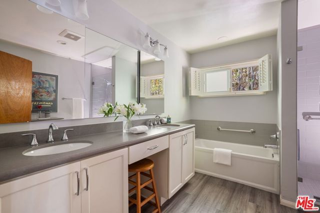11742 Chenault Street, Los Angeles, CA 90049