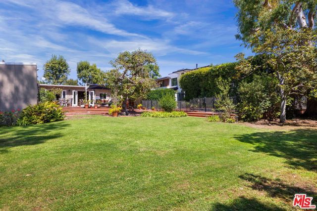 11742 Chenault Street, Los Angeles, CA 90049
