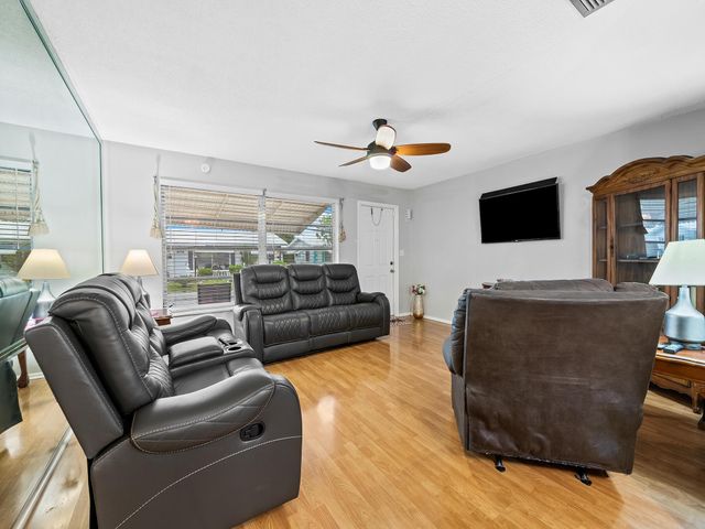 210 NW 25th Court, Pompano Beach, FL 33064