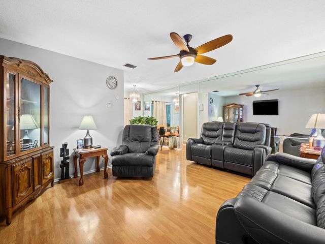 210 NW 25th Court, Pompano Beach, FL 33064