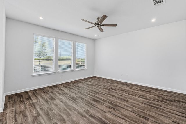 2210A Cornfield DR, Pflugerville, TX 78660