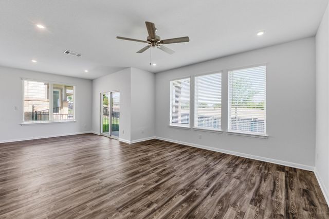 2210A Cornfield DR, Pflugerville, TX 78660